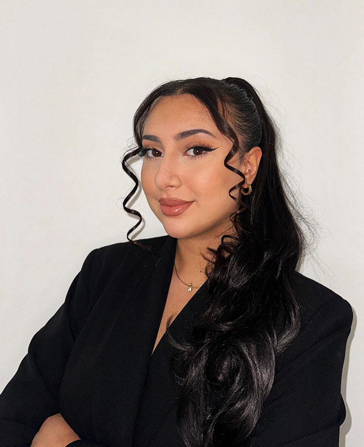 Elif Gökcay